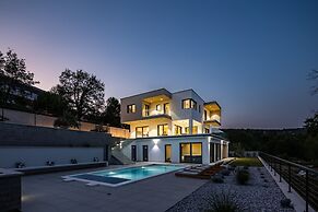 Casa Calme With Spa And Gym