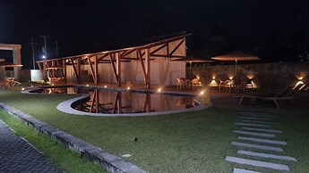 Casa luxo 4 Suites-Cond C Piscina-SH062