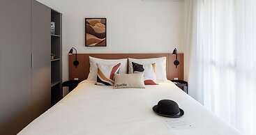 Charlie Wonder Brooklin