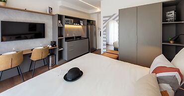 Charlie Wonder Brooklin