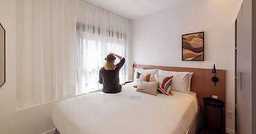 Charlie Wonder Brooklin