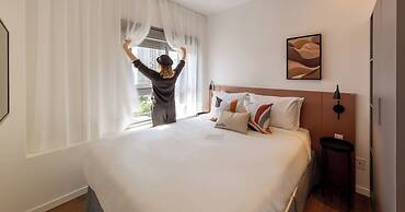 Charlie Wonder Brooklin