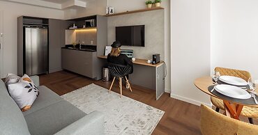 Charlie Wonder Brooklin