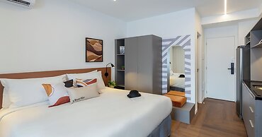 Charlie Wonder Brooklin