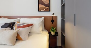 Charlie Wonder Brooklin