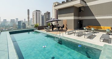 Charlie Wonder Brooklin