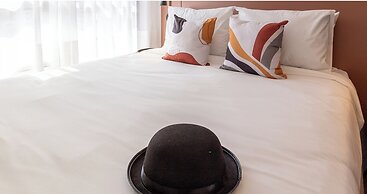 Charlie Wonder Brooklin