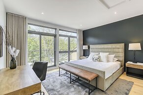 201 Verbier Building 7