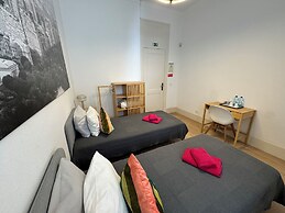 Guest House Residencial REAL