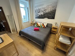 Guest House Residencial REAL
