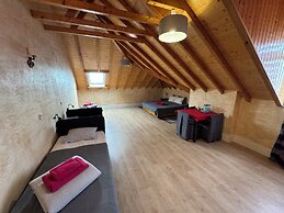 Guest House Residencial REAL