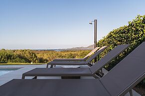 Villa Blue Sphere by Wonderful Italy