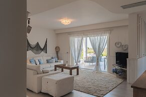 Villa Blue Sphere by Wonderful Italy