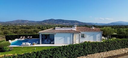 Villa Blue Sphere by Wonderful Italy