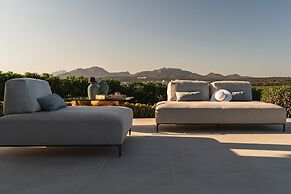 Villa Blue Sphere by Wonderful Italy