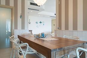 Villa Blue Sphere by Wonderful Italy