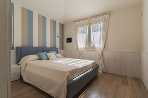 Villa Blue Sphere by Wonderful Italy