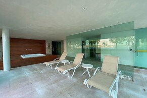 360 Lake View by Ozped