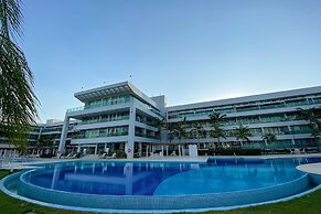 360 Lake View by Ozped