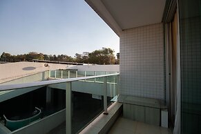 360 Lake View by Ozped