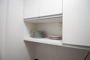 360 Lake View by Ozped