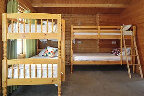OYO Meadows Way Guest House