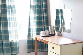 OYO Meadows Way Guest House