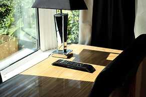 OYO Meadows Way Guest House
