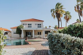 Aruba's Life Vacation Residences