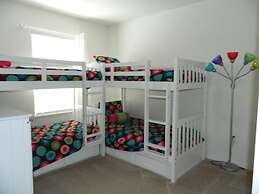 9106 Stromboli Court