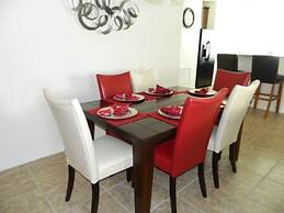 9106 Stromboli Court