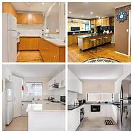Cheerful 13 Bedrooms with free Parking