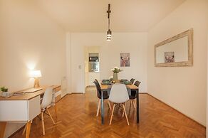 CloudBA Santa Fe Alto Palermo Apartment