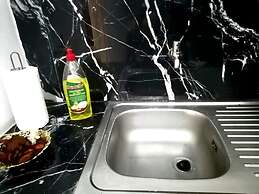 1 Bed House Private Compound With Off Road Parking