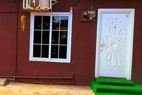 1 Bed House Private Compound With Off Road Parking