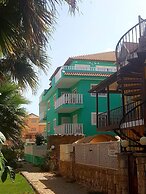 Sunset Oasis in Santa Maria