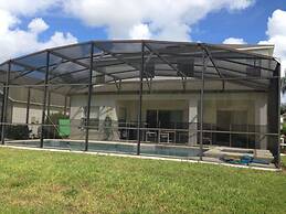 5 Bedroom Highgate Park Villa