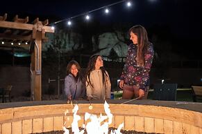 Jellystone Park at Larkspur