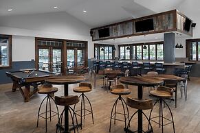 Jellystone Park at Larkspur