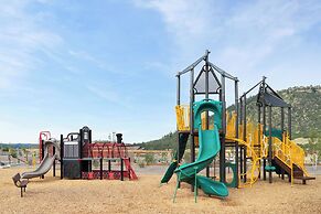 Jellystone Park at Larkspur