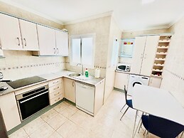 2-bed 10min to Puerto Banus w/ Pool, Bbq & Parking