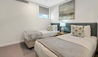 Bokarina Beach Apartments Ascend Hotel Collection