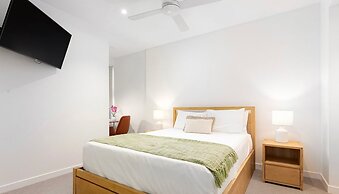 Bokarina Beach Apartments Ascend Hotel Collection