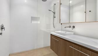 Bokarina Beach Apartments Ascend Hotel Collection