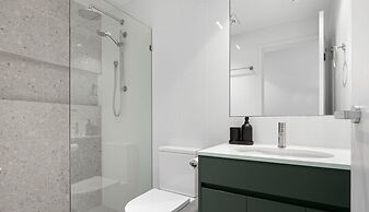 Bokarina Beach Apartments Ascend Hotel Collection