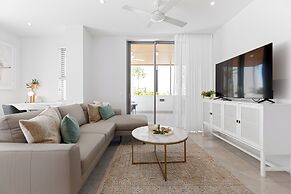 Bokarina Beach Apartments Ascend Hotel Collection