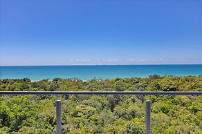 Bokarina Beach Apartments Ascend Hotel Collection