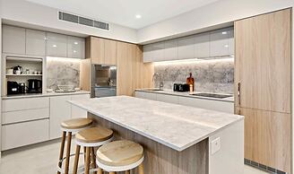 Bokarina Beach Apartments Ascend Hotel Collection