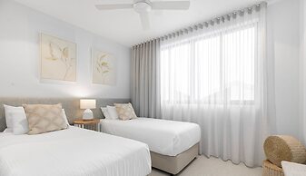 Bokarina Beach Apartments Ascend Hotel Collection