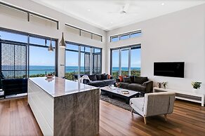 Bokarina Beach Apartments Ascend Hotel Collection